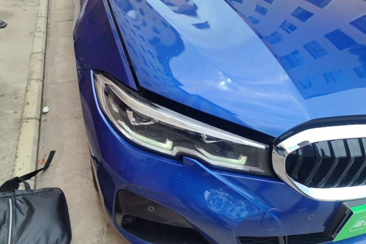 Used BMW 3 Series 2020 325Li M Sport Package Right Front Headlight