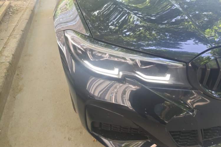 Used BMW 3 Series 2020 Restyled 325i M Sport Night Edition Package Right Front Headlight