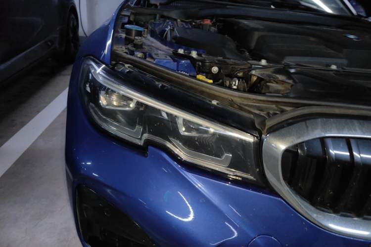 Used BMW 3 Series 2020 Restyled 325Li M Sport Package Right Front Headlight