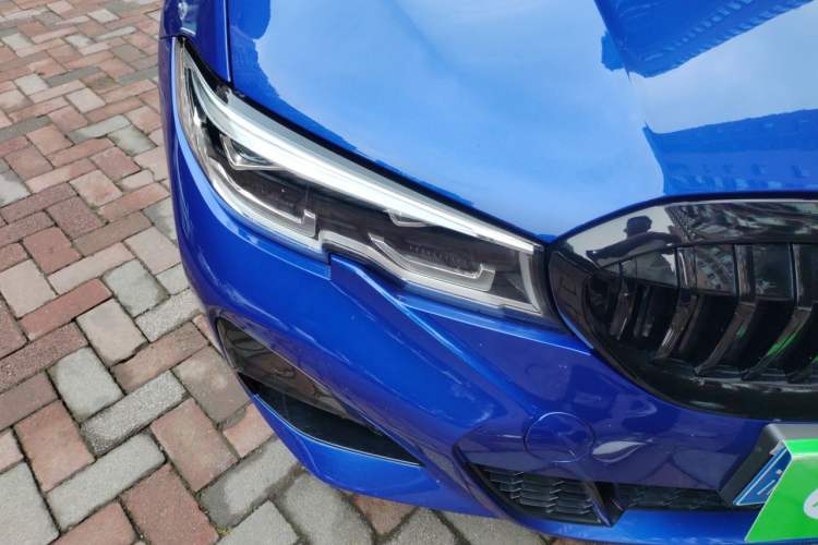 Used BMW 3 Series 2020 325Li M Sport Package Right Front Headlight