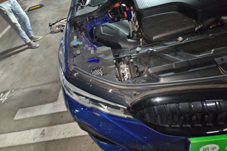 Used BMW 3 Series 2020 Restyled 325i M Sport Night Edition Package Right Front Headlight