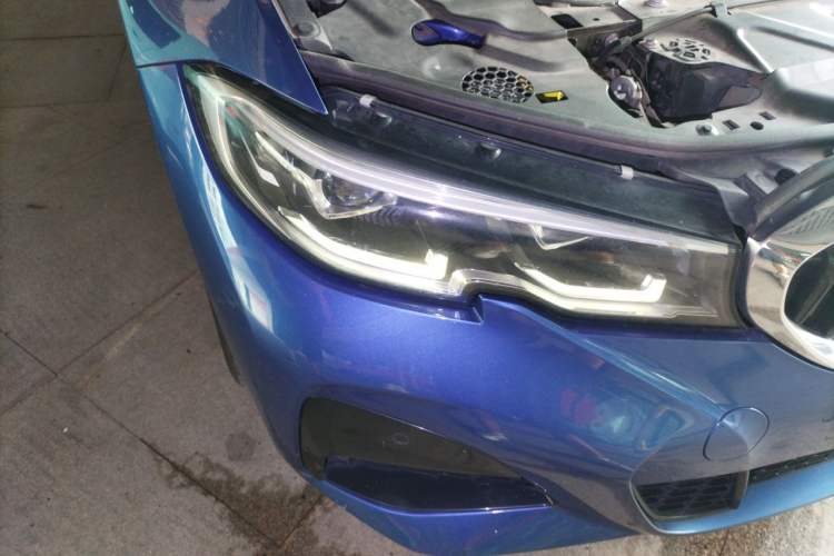 Used BMW 3 Series 2020 325Li M Sport Package Right Front Headlight