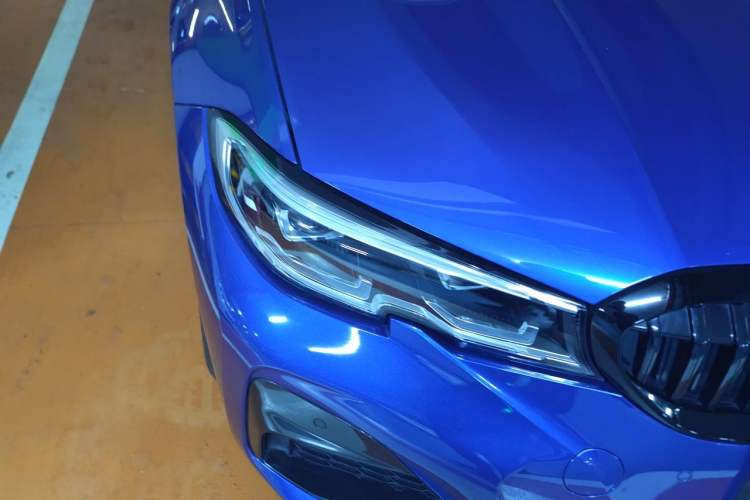 Used BMW 3 Series 2020 Restyled 325i M Sport Night Edition Package Right Front Headlight