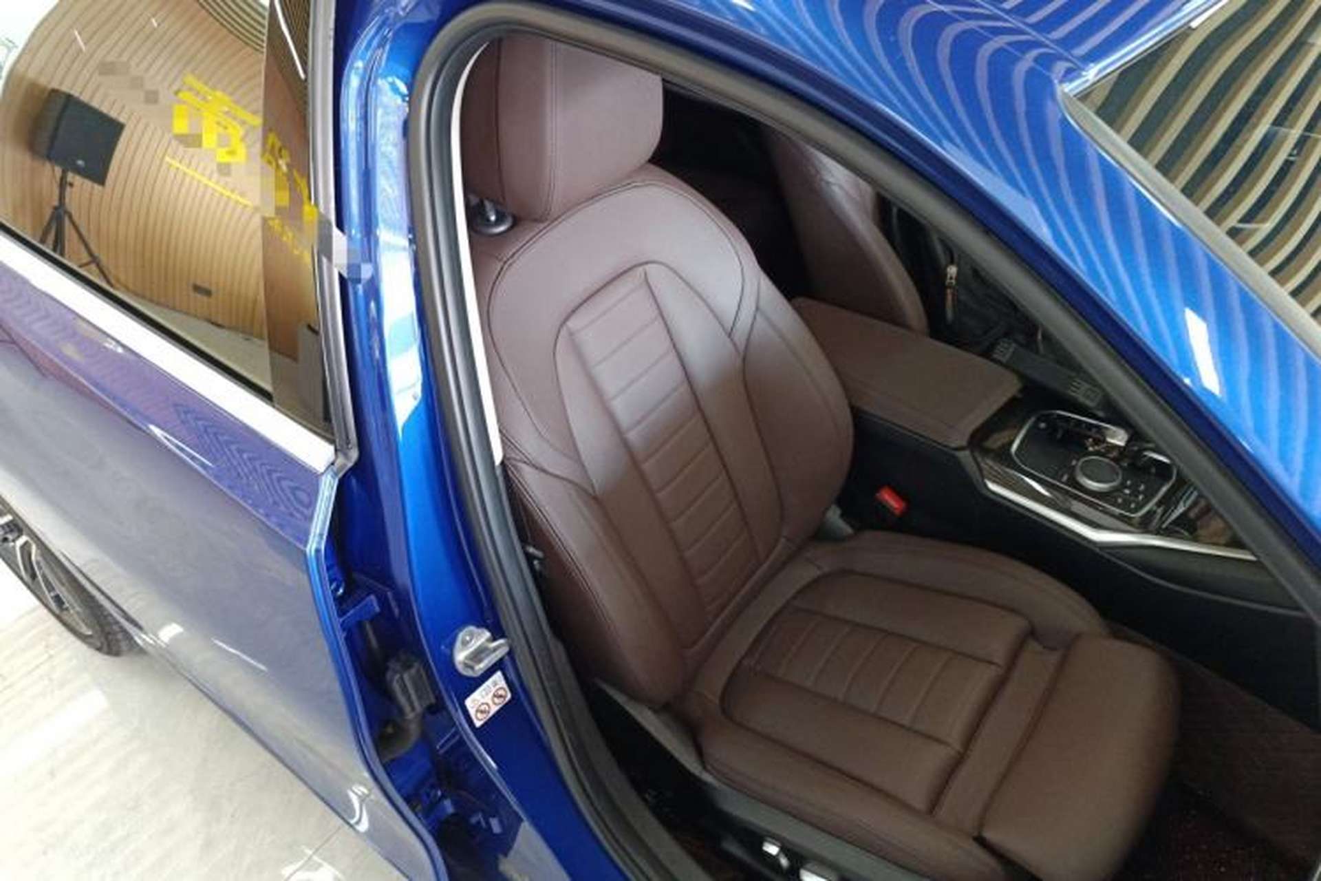 Used BMW 3 Series 2020 325Li M Sport Package Right Front Seat