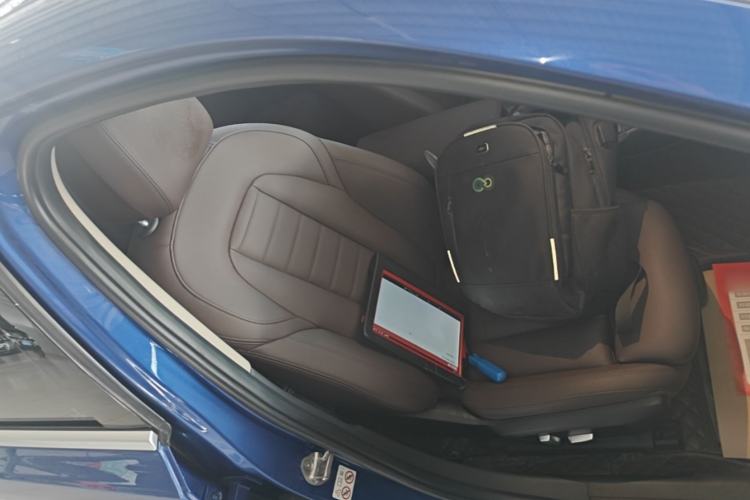 Used BMW 3 Series 2020 325Li M Sport Package Right Front Seat