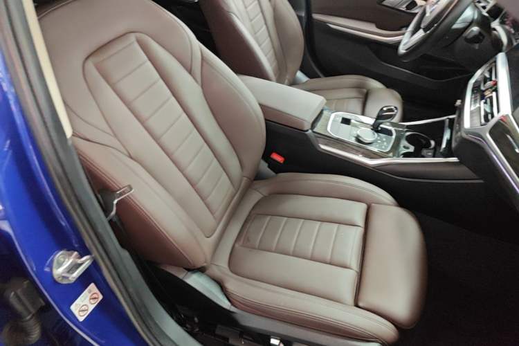 Used BMW 3 Series 2020 325Li M Sport Package Right Front Seat