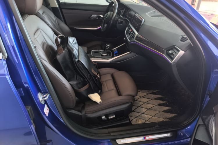 Used BMW 3 Series 2020 Restyled 325Li M Sport Package Right Front Seat
