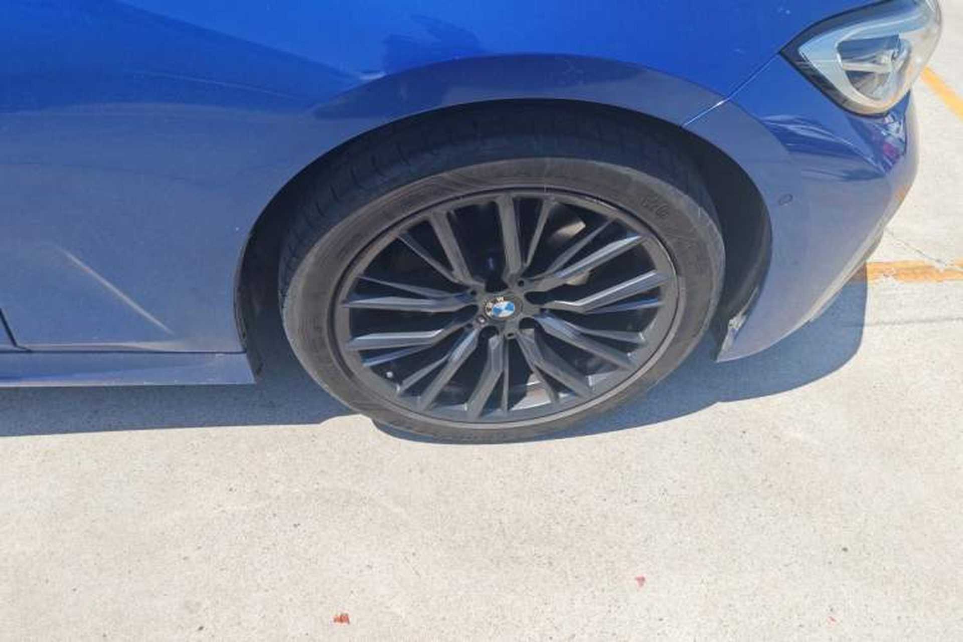 Used BMW 3 Series 2020 325Li M Sport Night Edition Package Right Front Wheel Hub