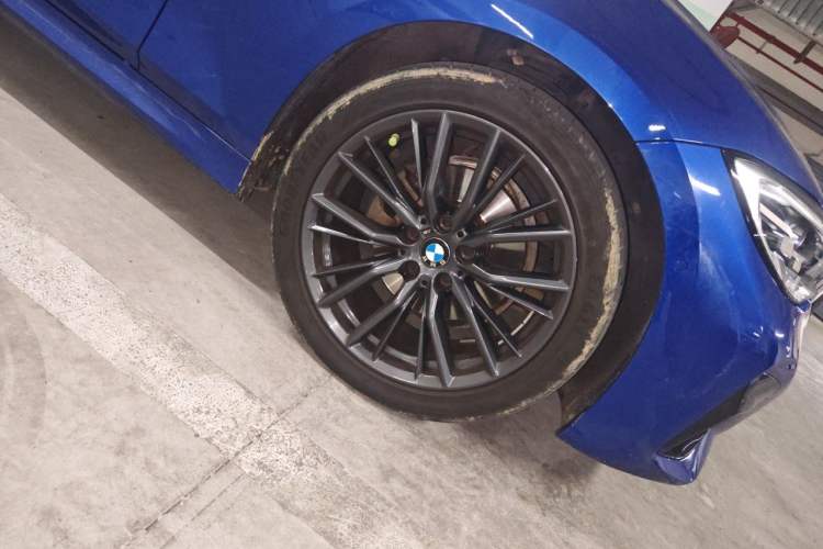 Used BMW 3 Series 2020 Facelifted 325Li M Sport Night Edition Package Right Front Wheel Hub