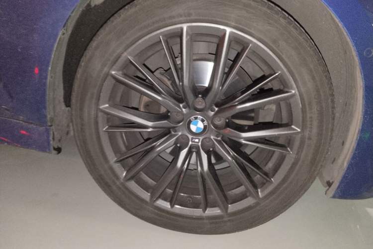 Used BMW 3 Series 2020 Facelifted 325Li M Sport Night Edition Package Right Front Wheel Hub