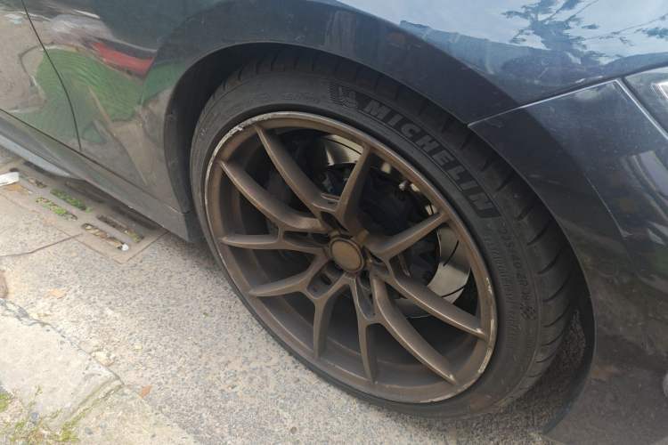 Used BMW 3 Series 2020 330i M Sport Night Edition Right Front Wheel Hub