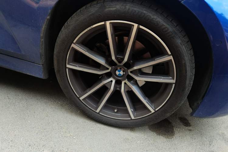 Used BMW 3 Series 2020 Facelifted 325Li xDrive M Sport Package Right Front Wheel Hub