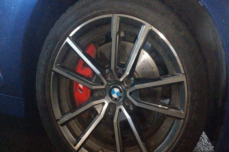 Used BMW 3 Series 2020 325Li M Sport Package Right Front Wheel Hub