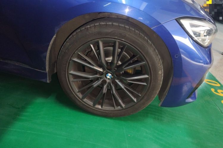 Used BMW 3 Series 2020 325Li M Sport Night Edition Package Right Front Wheel Hub