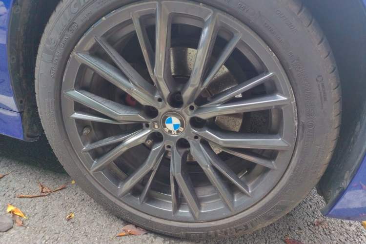 Used BMW 3 Series 2020 Facelifted 325Li M Sport Night Edition Package Right Front Wheel Hub