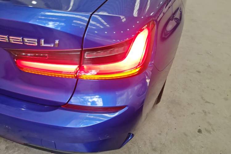 Used BMW 3 Series 2020 325Li M Sport Package Right Rear Taillight