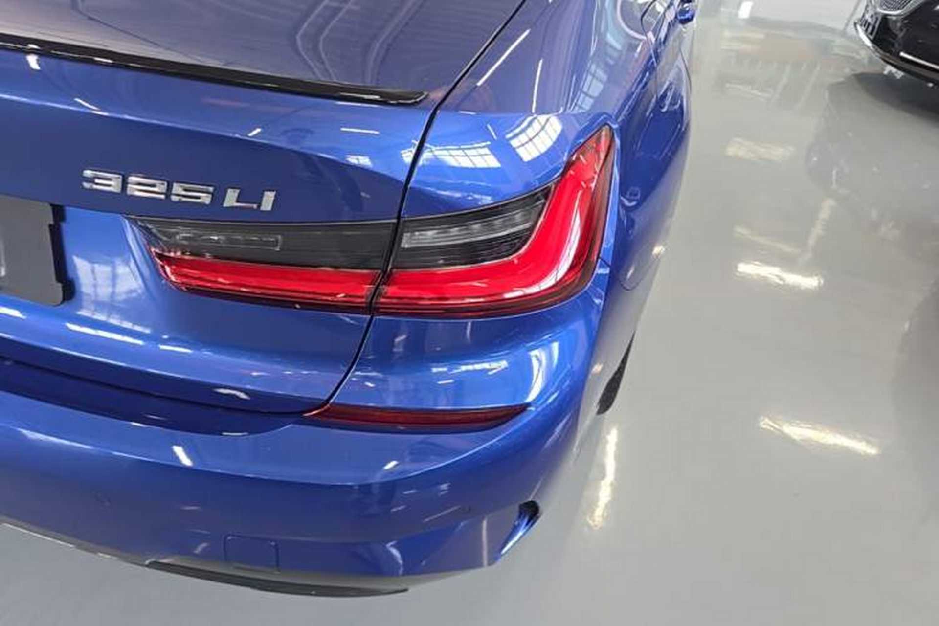 Used BMW 3 Series 2020 325Li M Sport Night Edition Package Right Rear Taillight