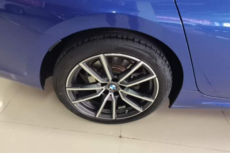 Used BMW 3 Series 2020 320Li M Sport Package Right Rear Wheel Hub