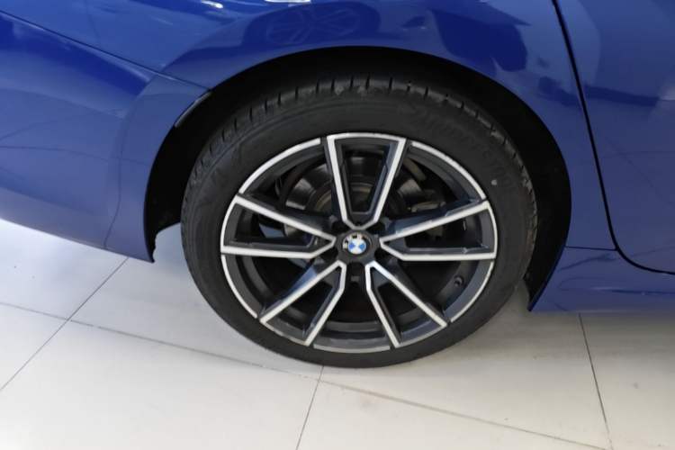 Used BMW 3 Series 2020 Facelifted 325i M Sport Package Right Rear Wheel Hub