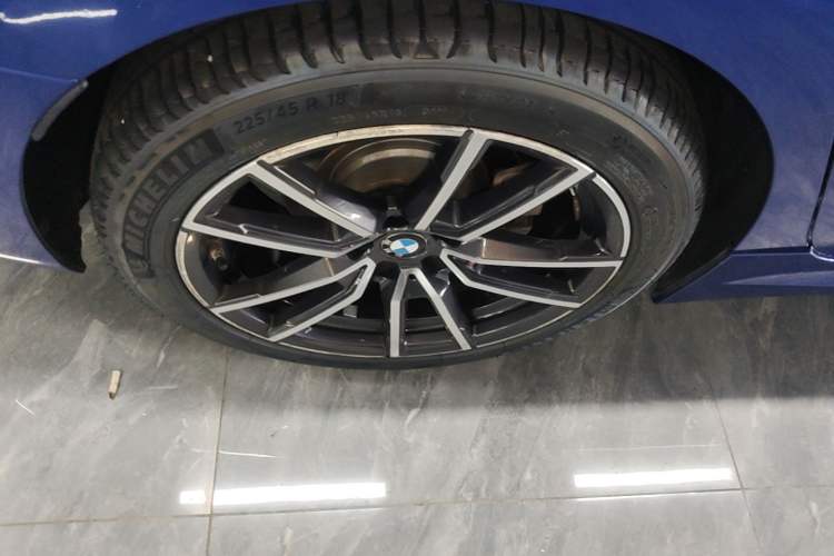 Used BMW 3 Series 2020 325Li M Sport Package Right Rear Wheel Hub