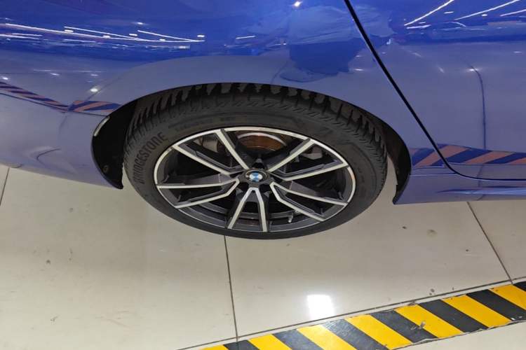 Used BMW 3 Series 2020 325Li M Sport Package Right Rear Wheel Hub