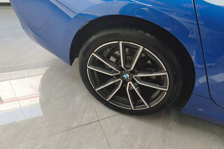 Used BMW 3 Series 2020 320Li M Sport Package Right Rear Wheel Hub