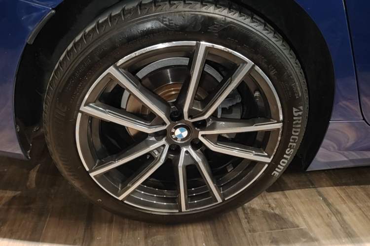 Used BMW 3 Series 2020 325Li M Sport Package Right Rear Wheel Hub