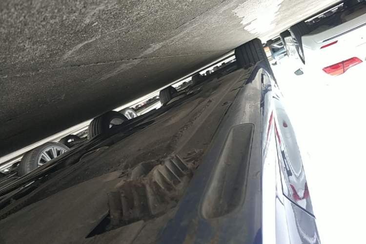Used BMW 3 Series 2020 325Li M Sport Package Right Side Sill