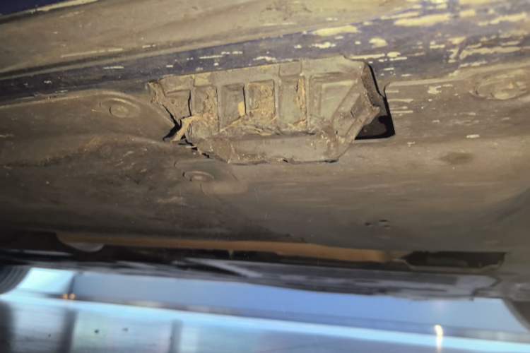 Used BMW 3 Series 2020 325Li M Sport Package Right Side Sill