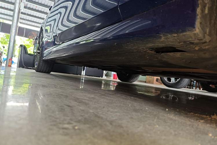 Used BMW 3 Series 2020 320Li M Sport Package Right Side Sill