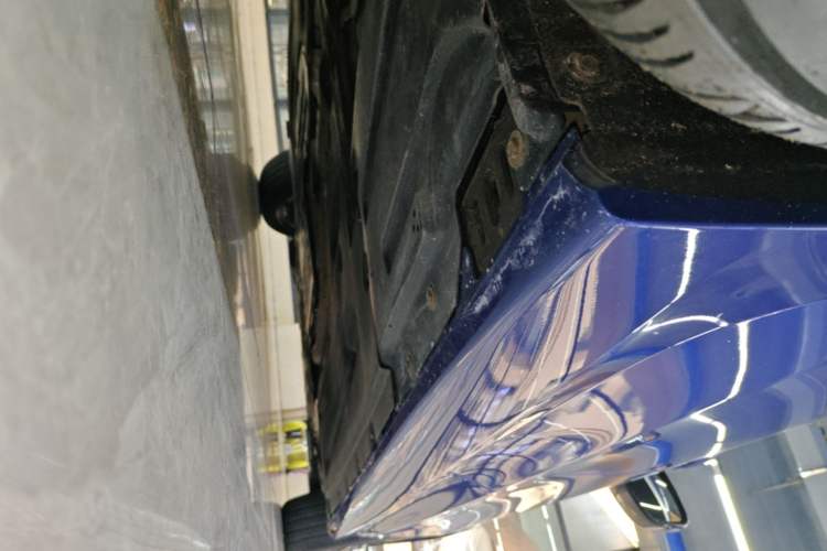 Used BMW 3 Series 2020 325Li M Sport Package Right Side Sill