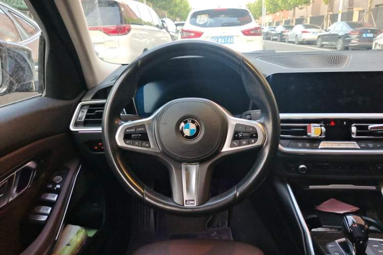 Used BMW 3 Series 2020 Restyled 325Li M Sport Package Steering Wheel