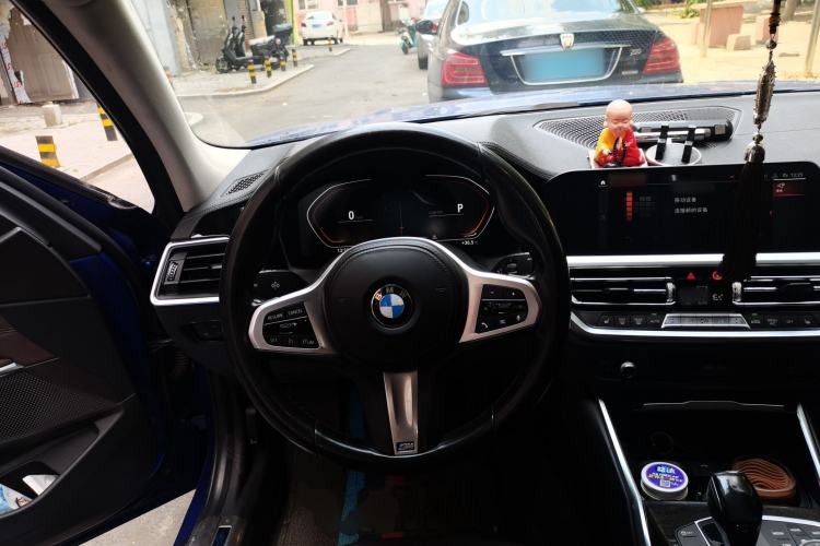 Used BMW 3 Series 2020 Facelifted 325Li xDrive M Sport Package Steering Wheel