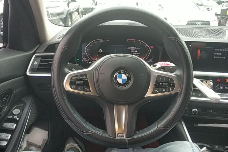 Used BMW 3 Series 2020 325Li M Sport Package Steering Wheel