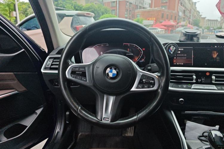 Used BMW 3 Series 2020 325i M Sport Package Steering Wheel