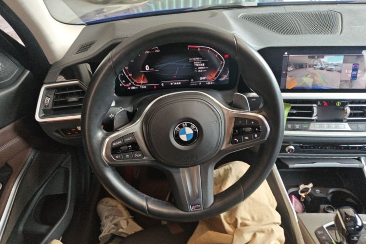 Used BMW 3 Series 2020 325i M Sport Night Edition package Steering Wheel
