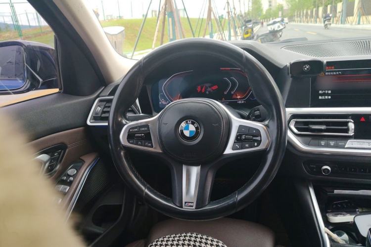 Used BMW 3 Series 2020 Restyled 325Li M Sport Package Steering Wheel