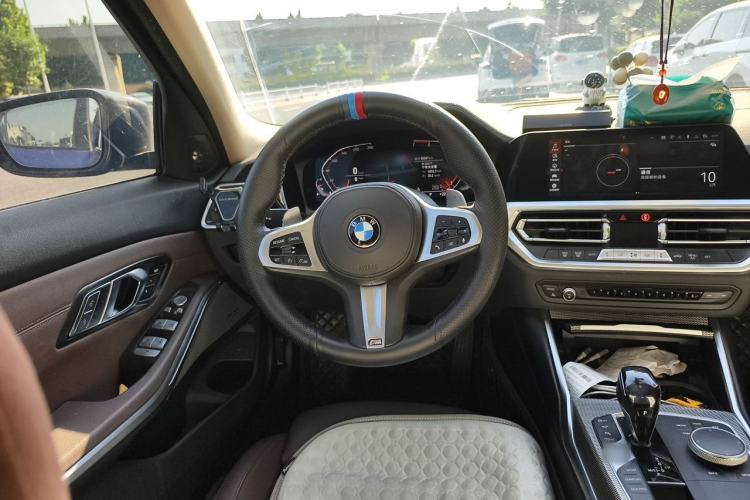 Used BMW 3 Series 2020 Facelifted 325Li M Sport Night Edition Package Steering Wheel