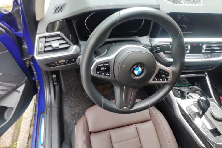 Used BMW 3 Series 2020 325Li M Sport Package Steering Wheel