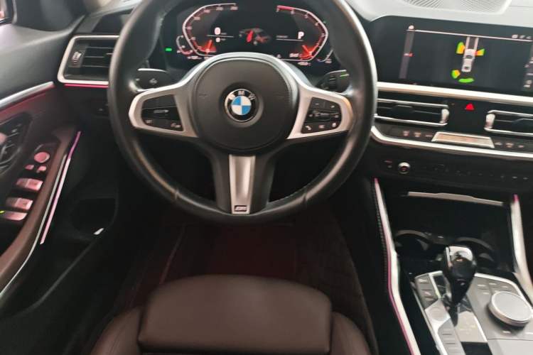 Used BMW 3 Series 2020 320Li M Sport Package Steering Wheel