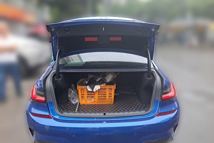 Used BMW 3 Series 2020 320Li M Sport Package Trunk