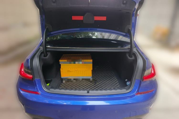 Used BMW 3 Series 2020 325Li M Sport Package Trunk