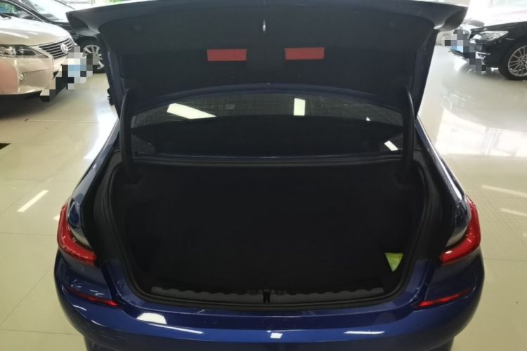 Used BMW 3 Series 2020 320Li M Sport Package Trunk
