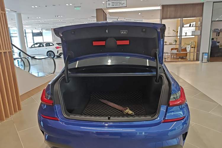 Used BMW 3 Series 2020 325Li M Sport Package Trunk