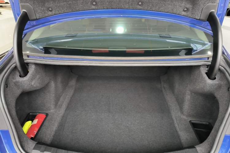 Used BMW 3 Series 2020 325Li M Sport Package Trunk
