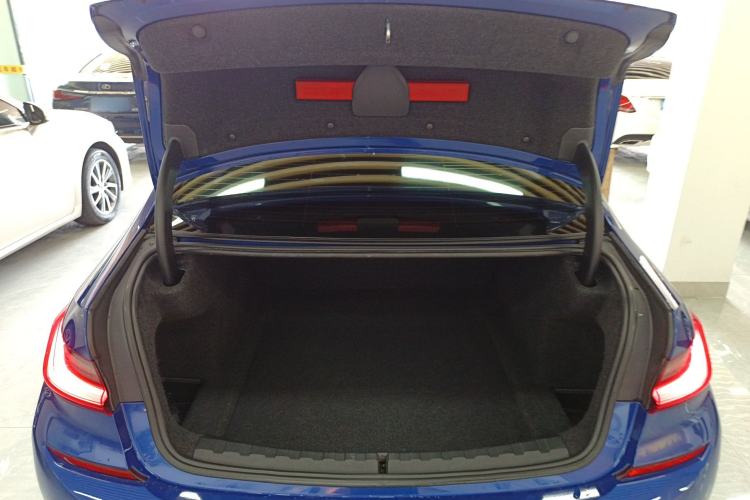 Used BMW 3 Series 2020 325Li M Sport Package Trunk
