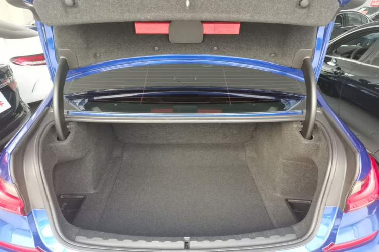 Used BMW 3 Series 2020 Facelifted 325Li M Sport Night Edition Package Trunk