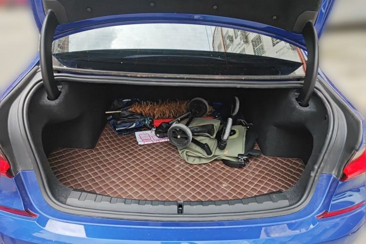 Used BMW 3 Series 2020 325Li M Sport Package Trunk