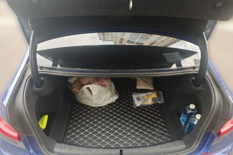 Used BMW 3 Series 2020 320Li M Sport Package Trunk