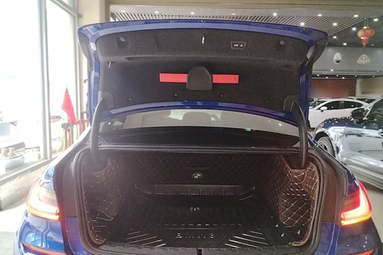 Used BMW 3 Series 2020 320Li M Sport Package Trunk